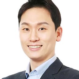 JC Lee
