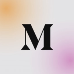 Moment House logo