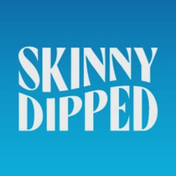 Skinny Dipped Almonds logo